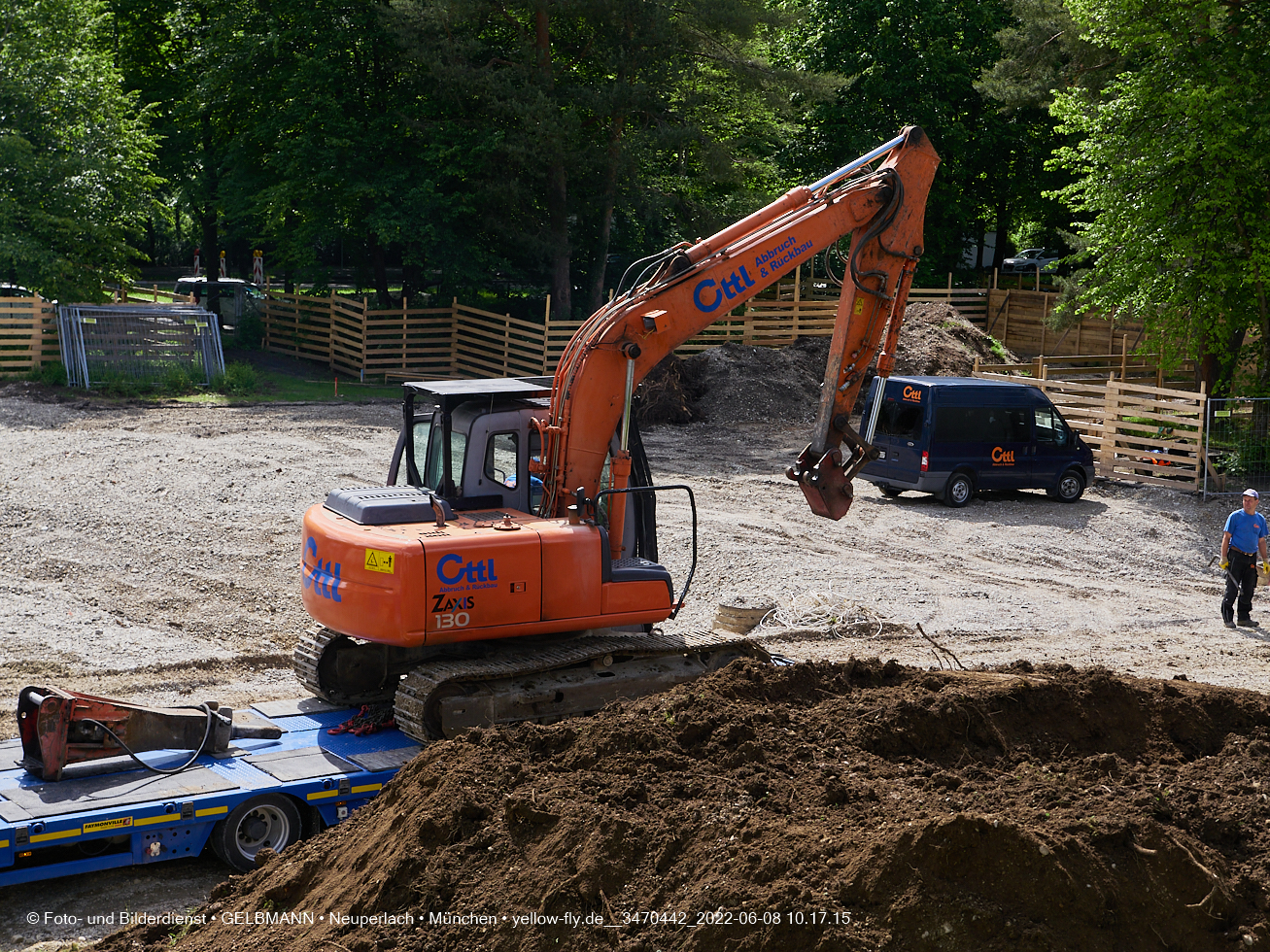 08.06.2022 - Baustelle zur Mütterberatung und Haus für Kinder